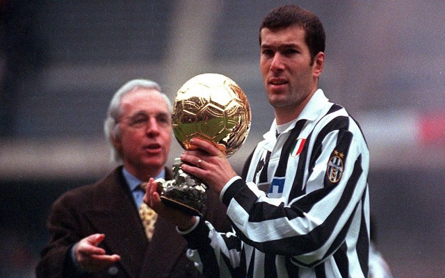 Zidane - tượng đài bóng đá Pháp Zidane - tượng đài bóng đá Pháp