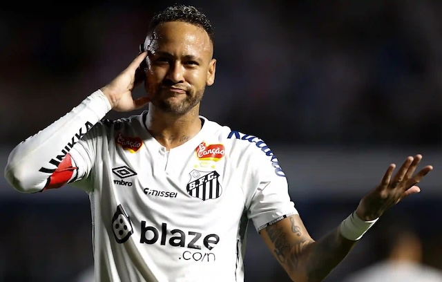 Neymar là một trong top những cầu thủ nhận lương cao nhất thế giới Neymar là một trong top những cầu thủ nhận lương cao nhất thế giới