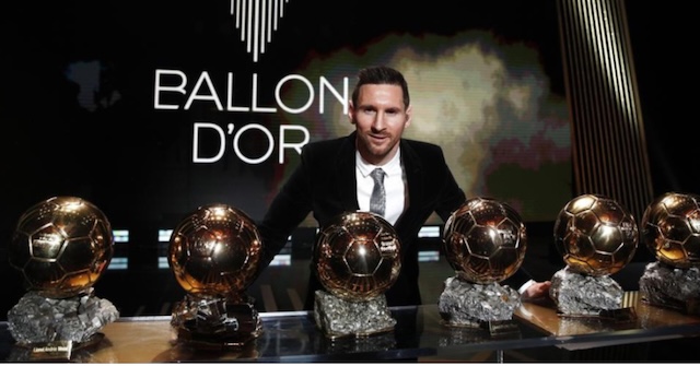 Nhìn lại hành trình của Messi và 6 quả Bóng vàng