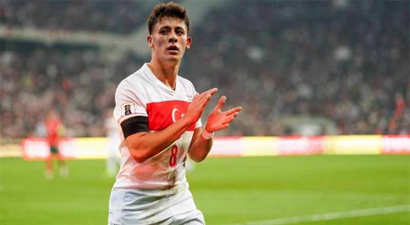 Tiểu sử Arda Güler: Thần đồng Thổ Nhĩ Kỳ làm rung chuyển châu Âu 