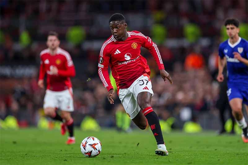 Tiểu sử Kobbie Mainoo: Viên ngọc trẻ sáng giá của Man United