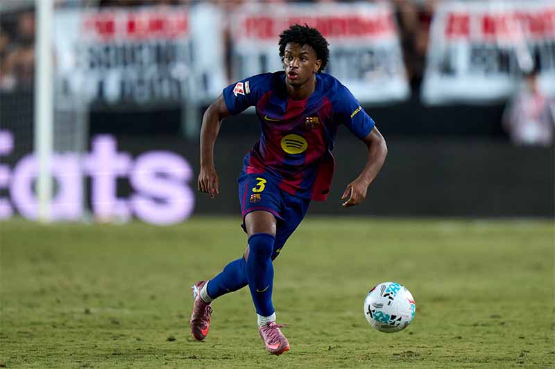 Tiểu sử Alejandro Balde: Sao trẻ La Masia bùng nổ ở Barca