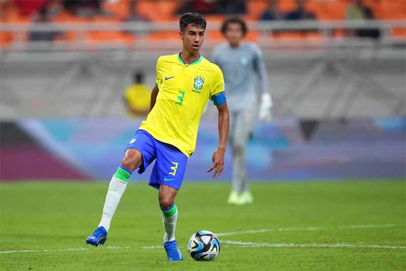 Tiểu sử Vítor Reis: Trung vệ trẻ đầy triển vọng của bóng đá Brazil
