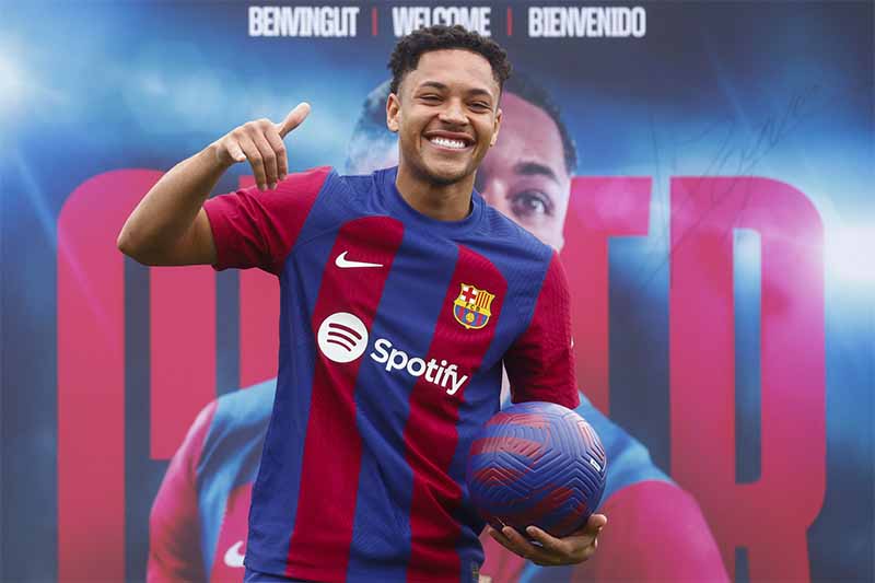 Tiểu sử Vitor Roque: Thần đồng Brazil và giấc mơ chinh phục châu Âu