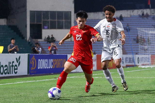 Cá cược bóng đá chỉ là cuộc chơi vui không nên tham gia quá đà