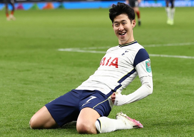 Cầu thủ Hàn Quốc nổi tiếng nhất - Son Heung Min Cầu thủ Hàn Quốc nổi tiếng nhất - Son Heung Min