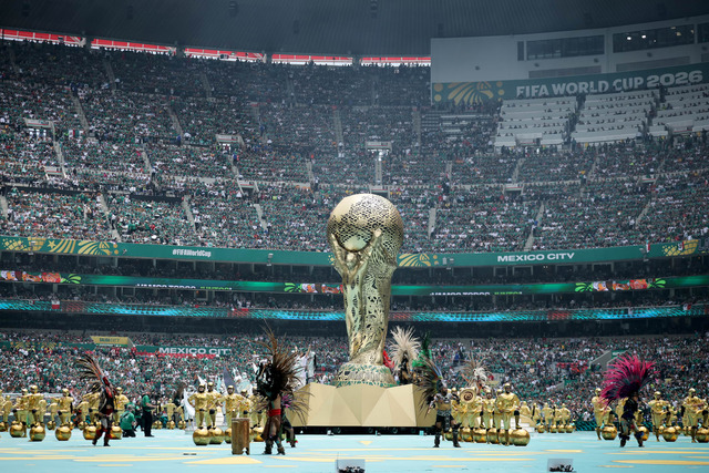 Lễ khai mạc World Cup - Sân khấu âm nhạc hoành tráng nhất Lễ khai mạc World Cup - Sân khấu âm nhạc hoành tráng nhất